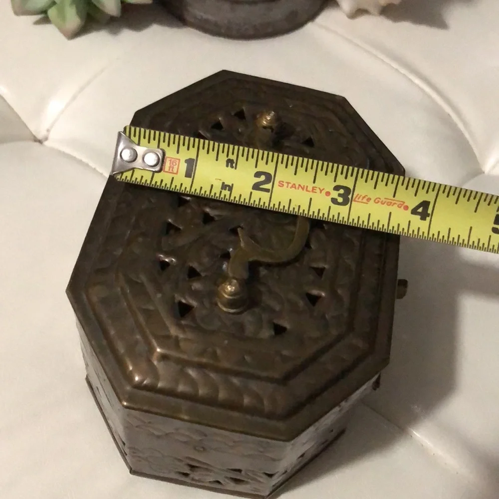 Vintage Brass Cricket Box-5x3.5x3